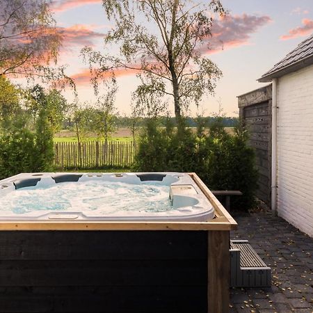 Bed & Breakfast De Zandhoef เอียร์เซิล ภายนอก รูปภาพ